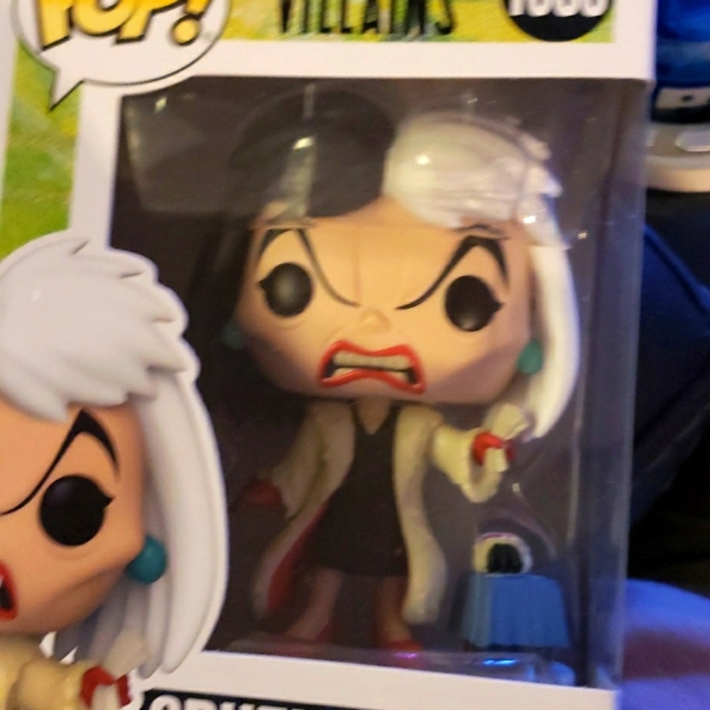 FUNKO POP "VILLIANS" CRUELLA DE VIL NIB